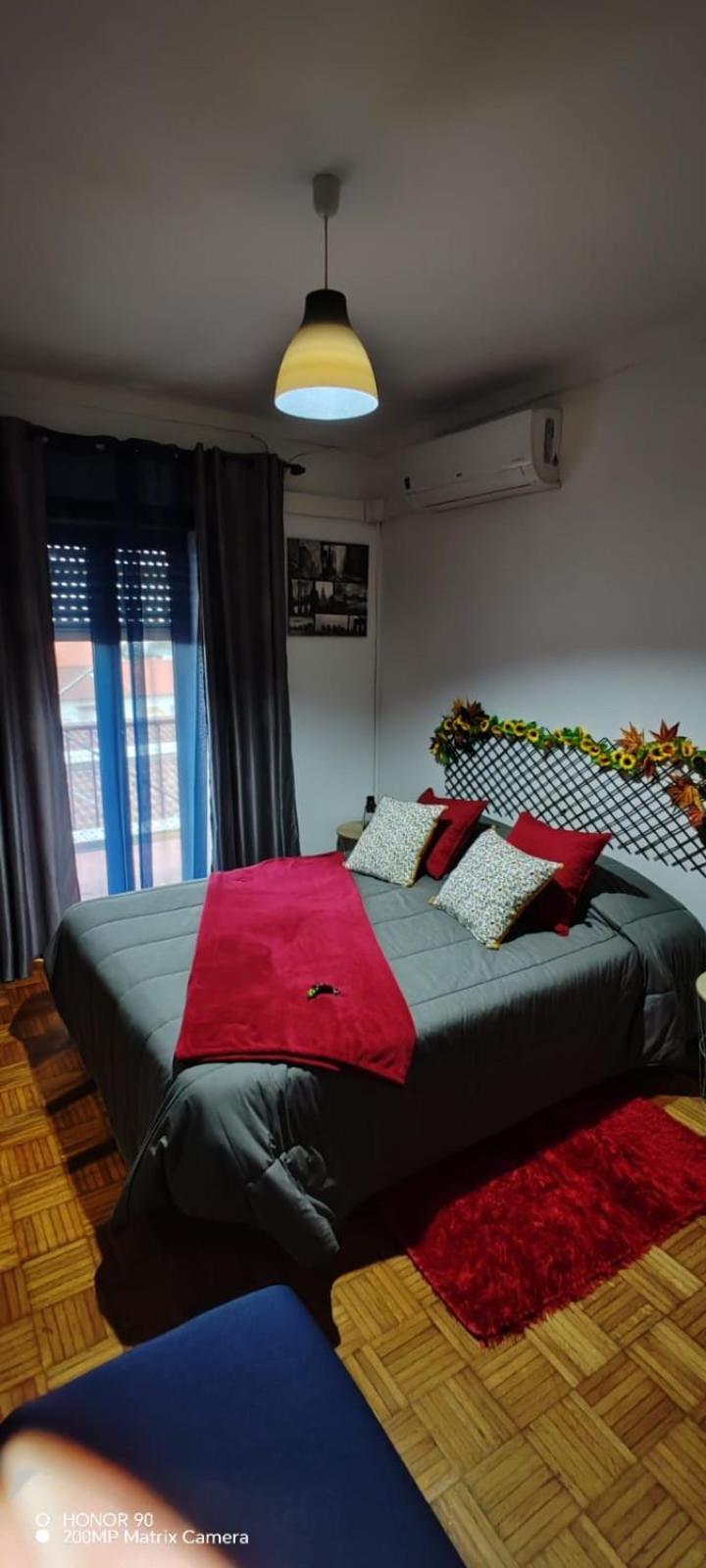 Apartamento Fazunchar Фигейро дос Виньос Екстериор снимка